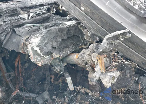 2017 Jeep Grand Cherokee Limited 4X2 из США, поврежденный, VIN 1C4RJEBG6HC819813